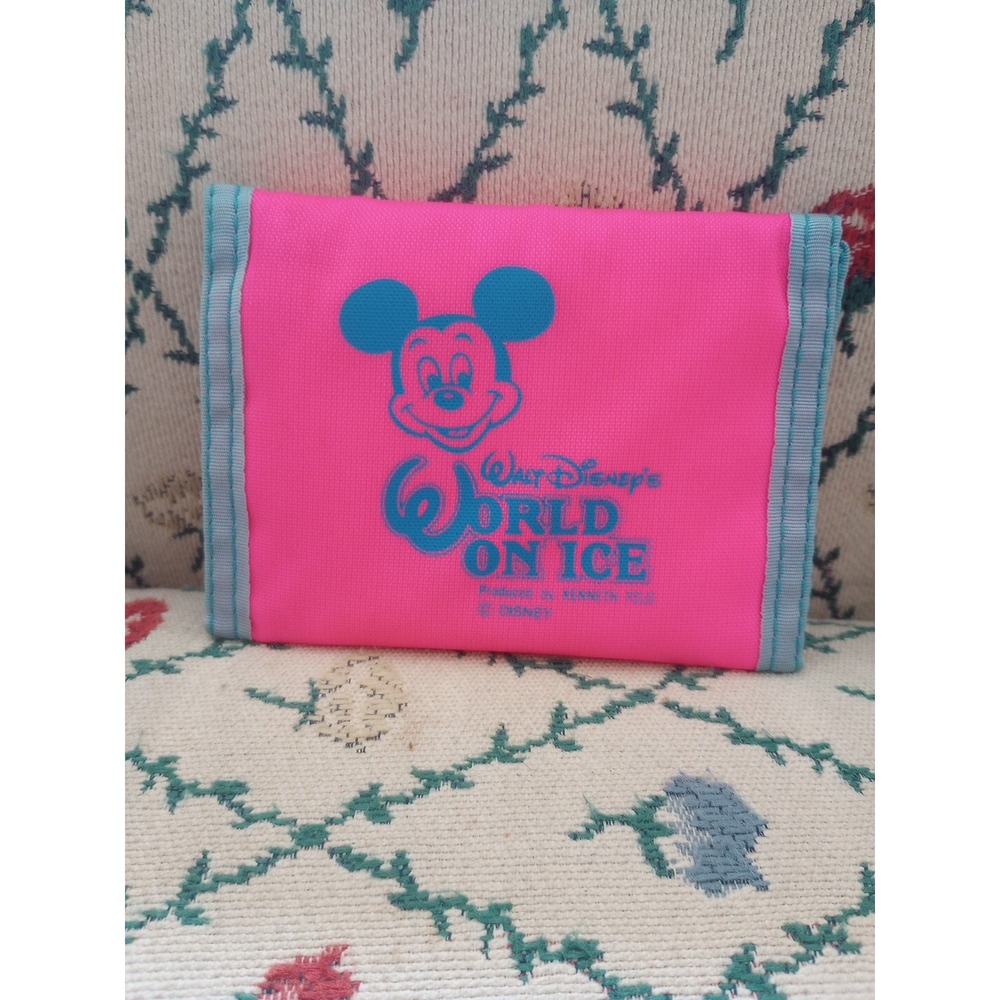 Brand‎ New Walt Disney Hot Pink Wallet Mickey Mouse
